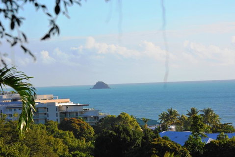 The Sanctuary At Trinity Beach - Holiday Cairns 0