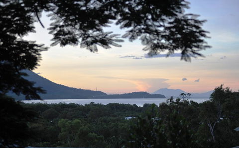The Sanctuary At Trinity Beach - Holiday Cairns 1