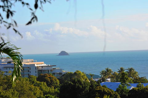 The Sanctuary At Trinity Beach - Holiday Cairns 0