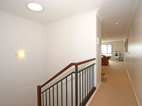 The Sands 60/20 Pacific Parade - Holiday Cairns 1