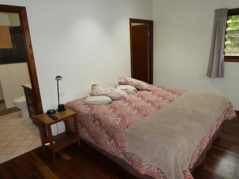 The Summit Bed & Breakfast - Holiday Cairns 2