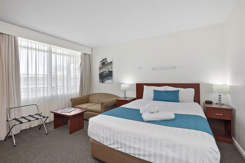 Thunderbird Motel Yass - Holiday Cairns 0