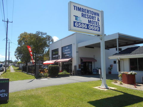 Timbertown Resort And Motel - Holiday Cairns 0
