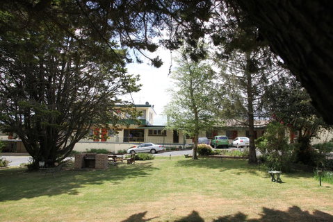 Titania Motel - Holiday Cairns 3