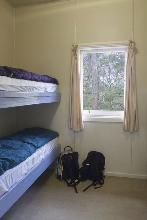 Toms Cabin - Holiday Cairns 3