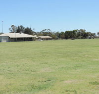Tooleybuc Country Roads Motor Inn - Holiday Cairns