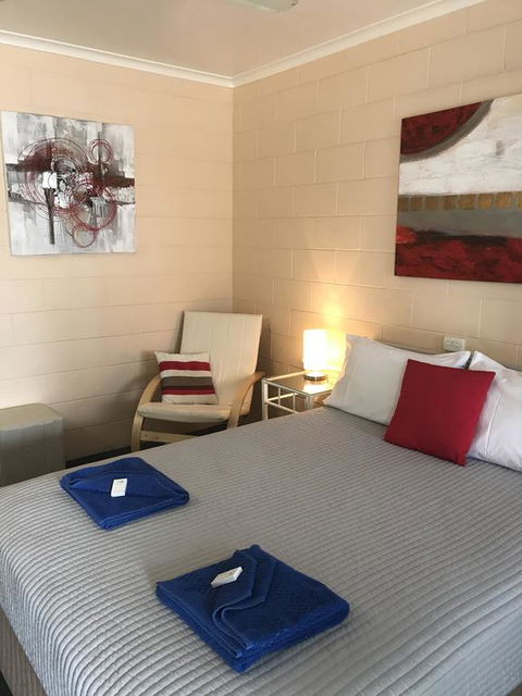 Tramway Motel - Holiday Cairns 1