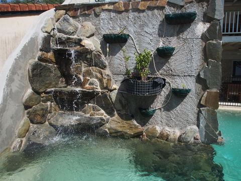 Trinity Beach House - Holiday Cairns 1