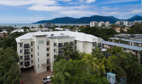 Tropic Towers Apartments - Holiday Cairns 0