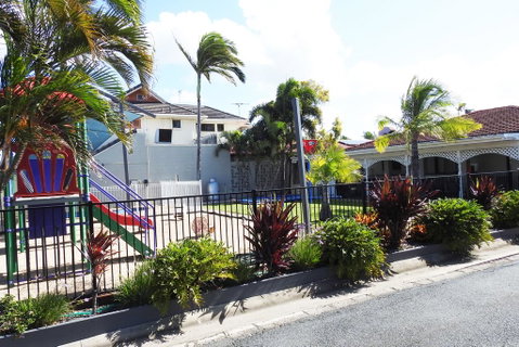 Tropic Coast Motel - Holiday Cairns 3