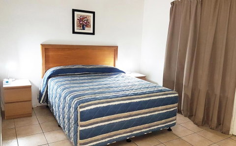 Tropic Coast Motel - Holiday Cairns 2
