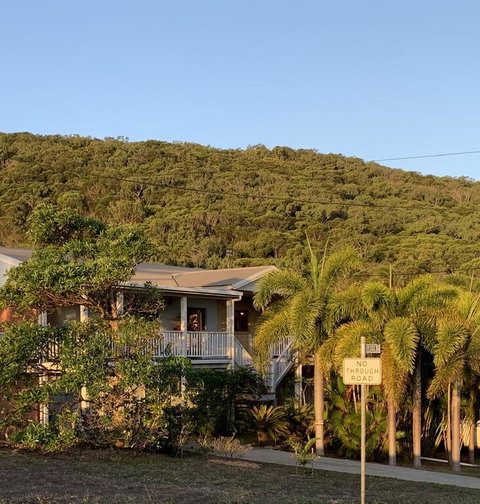 Tropical Styling - Holiday Cairns 3