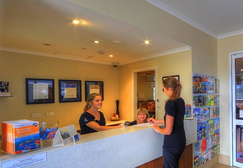 Tropixx Motel & Restaurant - Holiday Cairns 1