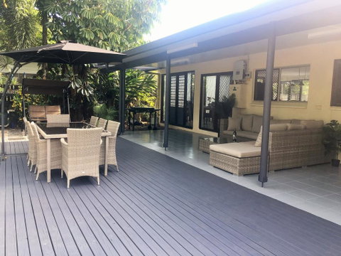 Tropical Private Open Space At Trinity - Holiday Cairns 3