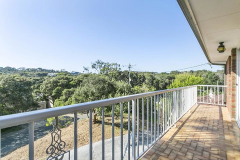 Tyrone Beach House - Holiday Cairns 0