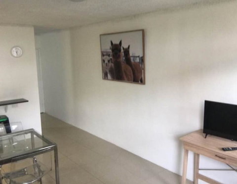 U2 60 Great Western Highway PARRAMATTA - Holiday Cairns 1