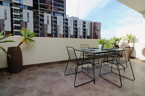 Urban Eden - Pets, Parking, Balcony, Chapel St 260m - Holiday Cairns 3