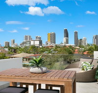 Urban Oasis - Holiday Cairns