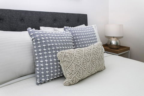 Urban Rest - Waterloo St - Holiday Cairns 1