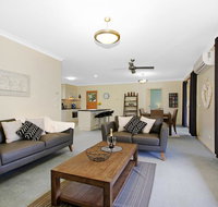 Valley View Townhouse - on the RAIL TRAIL - Holiday Cairns