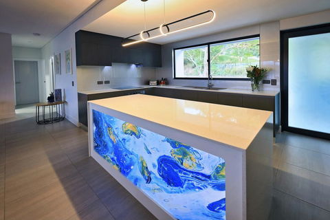 Valle Vista Luxury Apartments - Holiday Cairns 2