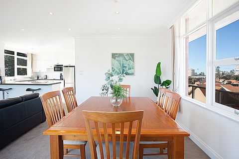 View Of Manly Pines And Waves From Large Apartment - Holiday Cairns 2