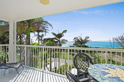 Views Of Moreton Island From Balcony At Beachside Haven Rickman Pde, Woorim - Holiday Cairns 0