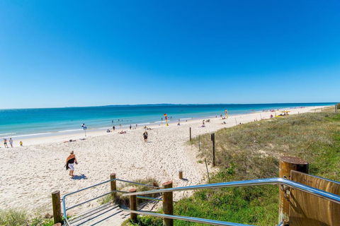 Views Of Moreton Island From Balcony At Beachside Haven Rickman Pde, Woorim - Holiday Cairns 3