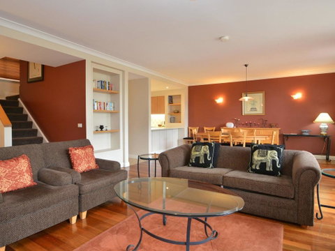 Villa 3br Bella Vista Resort Condo Located Within Cypress Lakes Resort (nothing Is More Central) - Holiday Cairns 2
