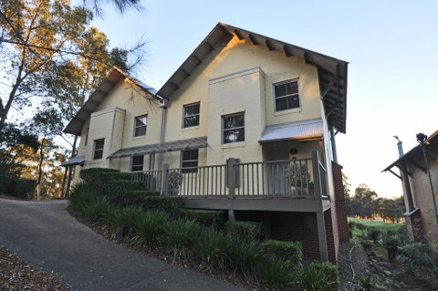 Villa Executive 2br Fiano Resort Condo Located Within Cypress Lakes Resort (nothing Is More Central) - Holiday Cairns 1