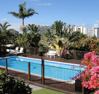 Villa with Views  Pool - Holiday Cairns