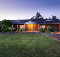 Vineyard Retreat Mildura - Holiday Cairns
