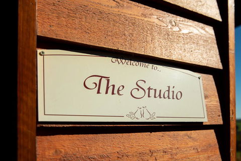 Vivere Retreat - Holiday Cairns 3