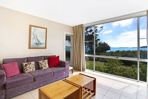 Voyager Close, Shoalhaven, Unit 01, 28 - Holiday Cairns 1