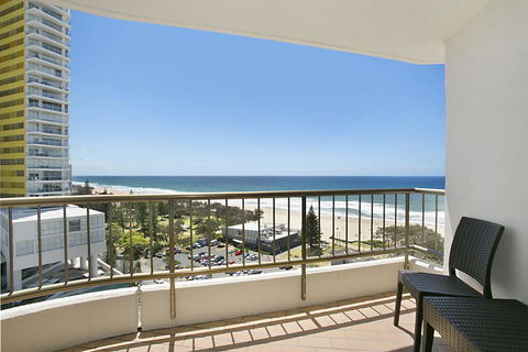 Voyager Resort - Holiday Cairns 2
