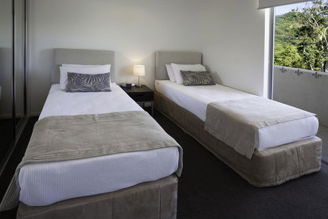 Vue Apartments Trinity Beach - Holiday Cairns 1