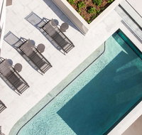 Vue Broadbeach - Holiday Cairns