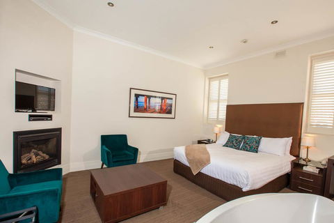 Vue Grand Hotel - Holiday Cairns 2