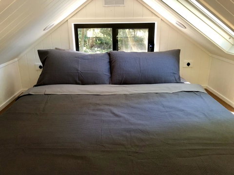 Walden Tiny House - Holiday Cairns 3