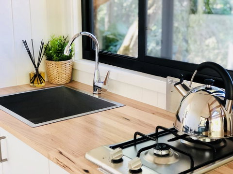Walden Tiny House - Holiday Cairns 1