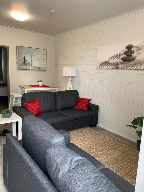 Walk To Lamberts Beach With Wi-fi And Netflix - Holiday Cairns 0