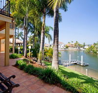 Waterfront Sorrento - Holiday Cairns