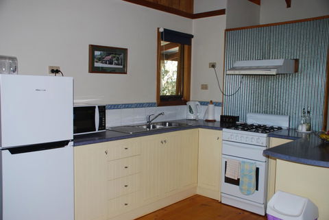 Bluegum Ridge Cottages - Holiday Cairns 15