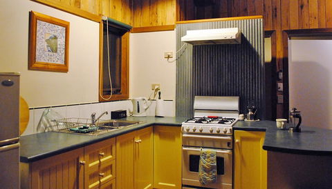 Bluegum Ridge Cottages - Holiday Cairns 16