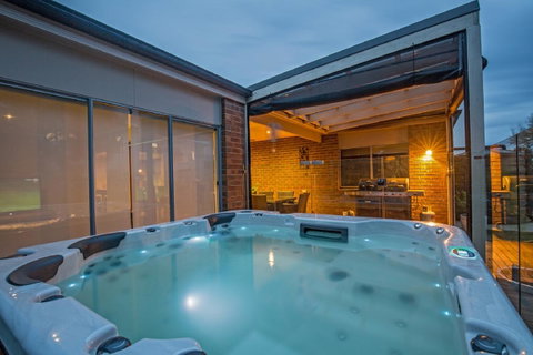 Nautical Rise Torquay - Holiday Cairns 22