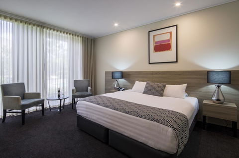 The Dingley Hotel - Holiday Cairns 32