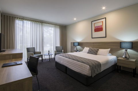 The Dingley Hotel - Holiday Cairns 34