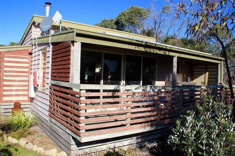 The PC Cottage - Holiday Cairns 7