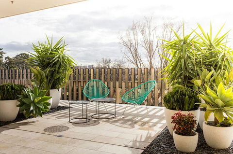 Complete Host 50 Claremont St Apartments - Holiday Cairns 29