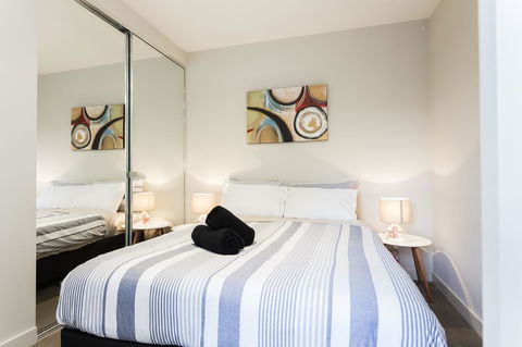 Complete Host 50 Claremont St Apartments - Holiday Cairns 15